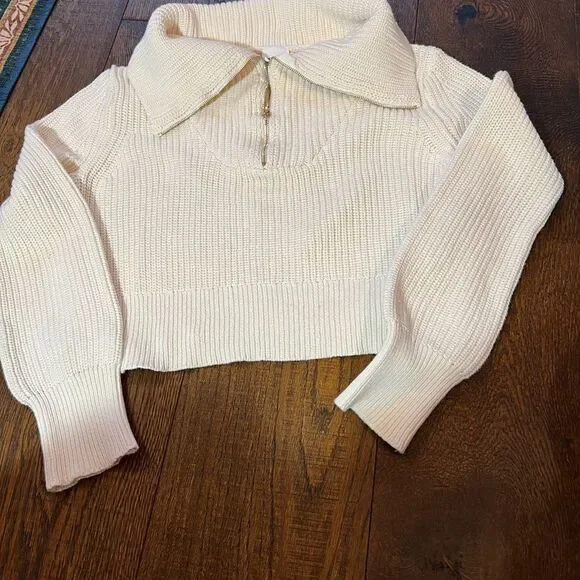 Sky to Moon cute Cream Zip Front Knit Sweatert M. WT234 - Picture 2 of 5